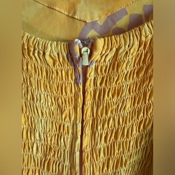 Rouche + Zip back Deity Dress - subtle tie dye - Picture 2 of 4